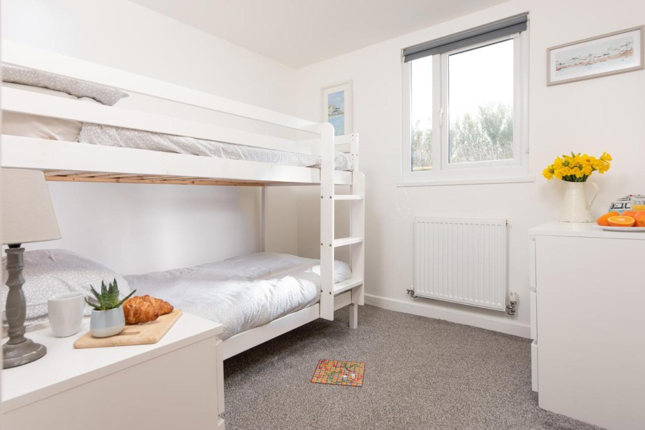Wheal Rose -Beautifully Fitted Lodge Helston Cornwall Εξωτερικό φωτογραφία
